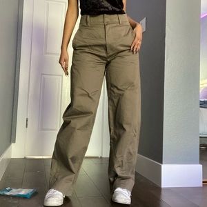 Uniqlo High Waisted Brown Pants